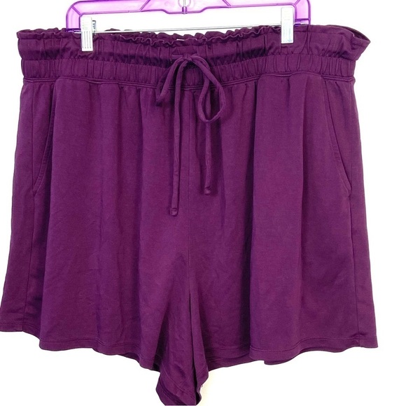 Fabletics Abby Shorts Women's Dark Eggplant High Rise Elastic Waist Pockets - Picture 8 of 12